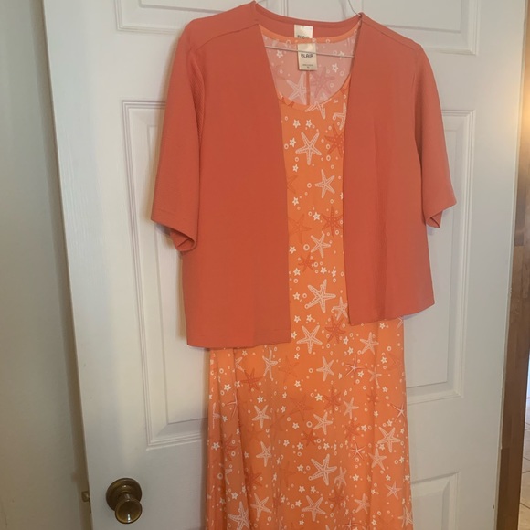 Beautiful sleeveless dress with jacket - Picture 3 of 5